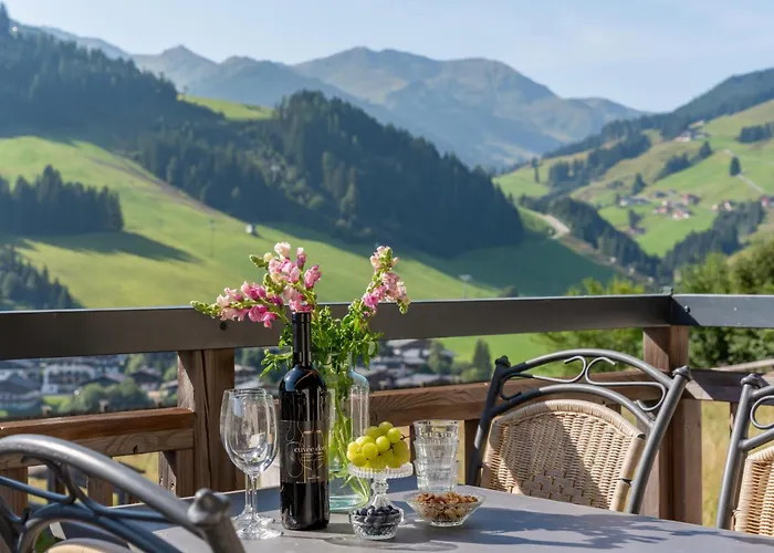 Panoramablick In - Out Saalbach-Hinterglemm